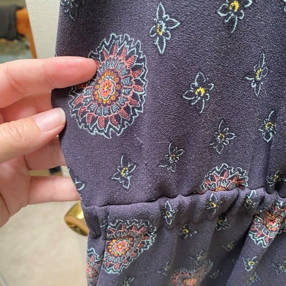 Ann Taylor cropped jumpsuit size small - Picture 6 of 6